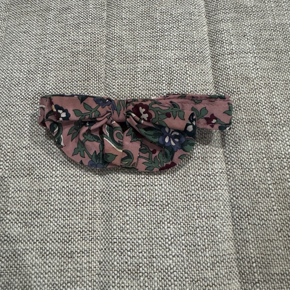 Vintage Ginnie Johansen 100% Silk Bow Tie Scarf‎ Pink Floral